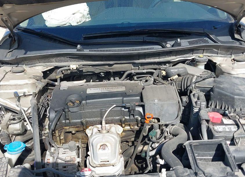 Photo 10 of 2014 Honda Accord LX (VIN 1HGCR2F38EA162252)