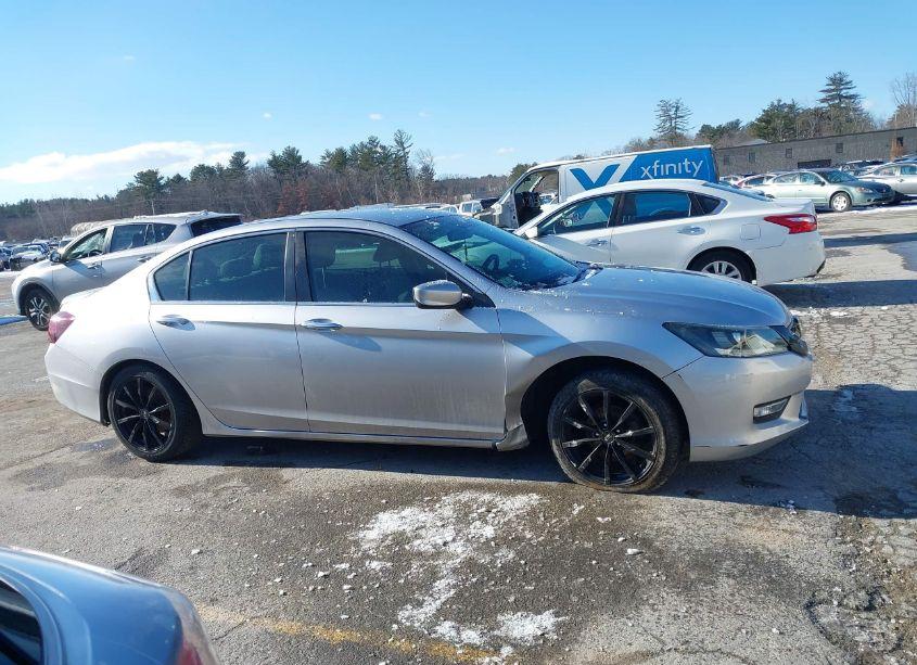 Photo 13 of 2014 Honda Accord LX (VIN 1HGCR2F38EA202958)