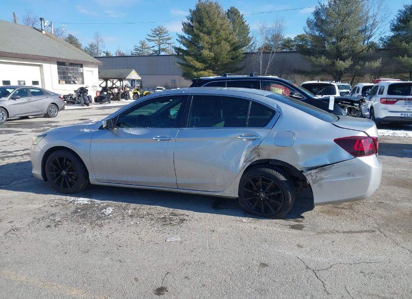 Photo 14 of 2014 Honda Accord LX (VIN 1HGCR2F38EA202958)