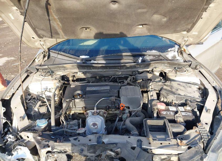 Photo 10 of 2014 Honda Accord LX (VIN 1HGCR2F38EA210798)