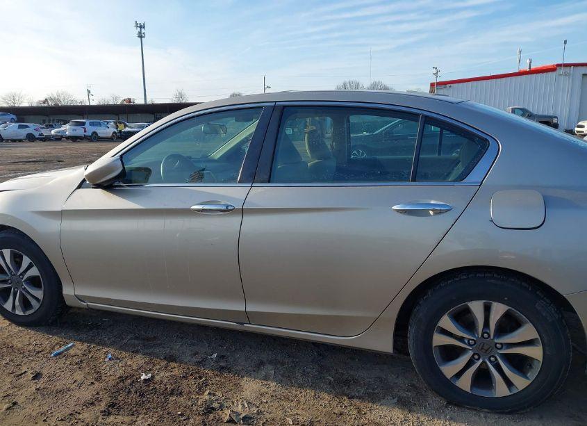 Photo 14 of 2014 Honda Accord LX (VIN 1HGCR2F38EA210798)