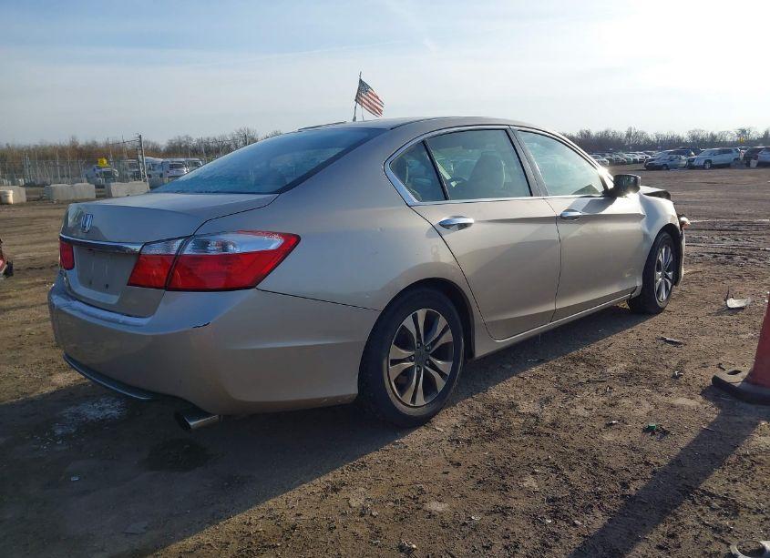 Photo 4 of 2014 Honda Accord LX (VIN 1HGCR2F38EA210798)
