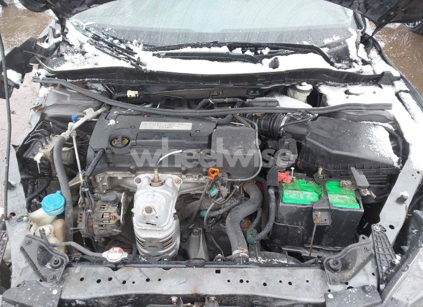 Photo 10 of 2014 Honda Accord LX (VIN 1HGCR2F38EA232445)