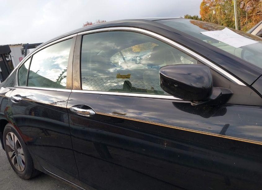 Photo 13 of 2014 Honda Accord LX (VIN 1HGCR2F38EA233742)