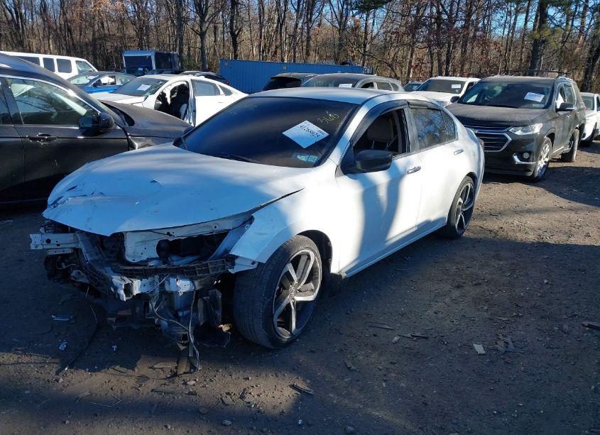 Photo 2 of 2014 Honda Accord LX (VIN 1HGCR2F38EA254591)
