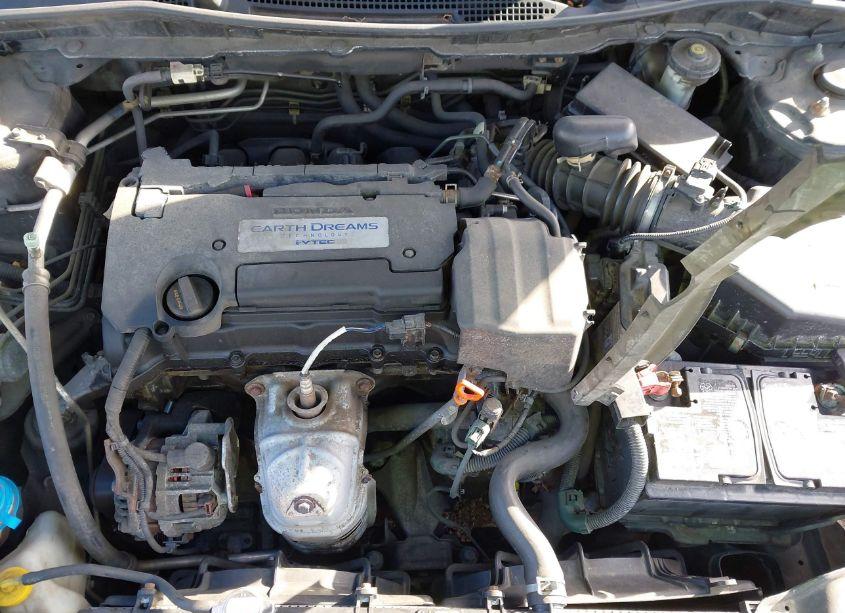 Photo 10 of 2015 Honda Accord LX (VIN 1HGCR2F38FA038399)