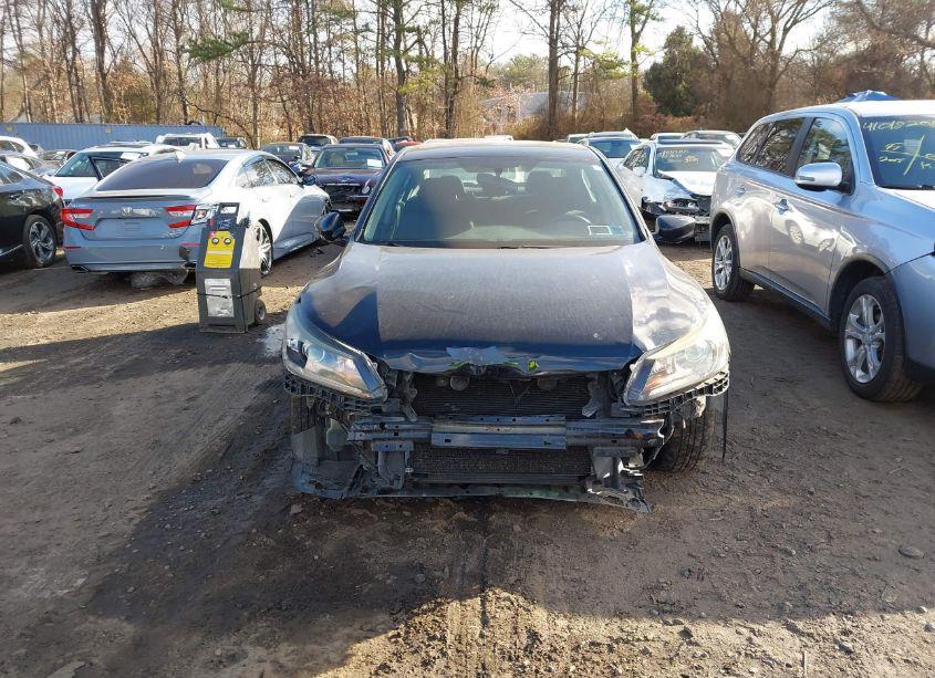 Photo 12 of 2015 Honda Accord LX (VIN 1HGCR2F38FA038399)