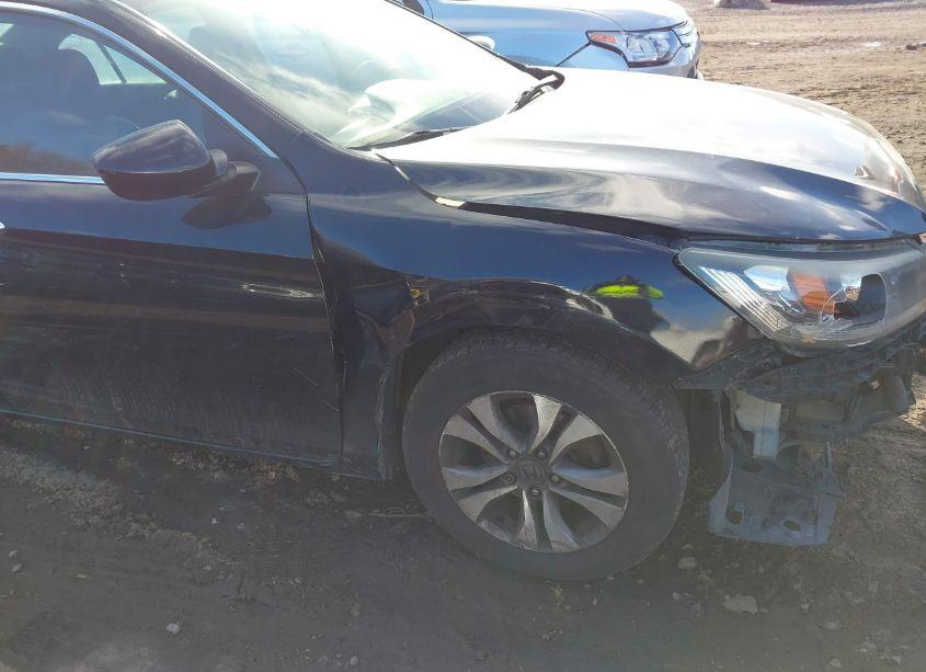 Photo 17 of 2015 Honda Accord LX (VIN 1HGCR2F38FA038399)