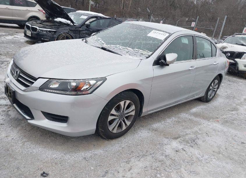 Photo 2 of 2015 Honda Accord LX (VIN 1HGCR2F38FA048625)