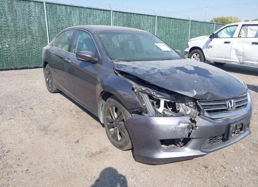2015 Honda Accord LX (VIN 1HGCR2F38FA052951) main photo