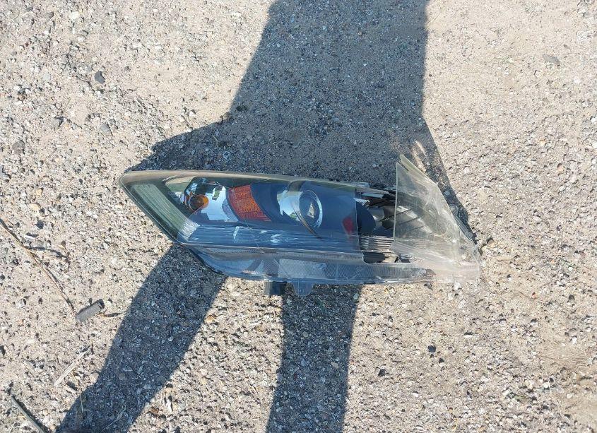 Photo 12 of 2015 Honda Accord LX (VIN 1HGCR2F38FA052951)