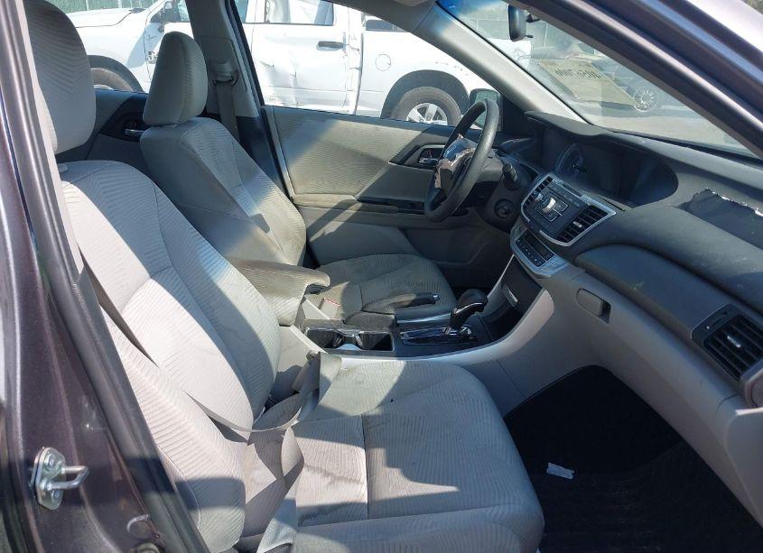 Photo 5 of 2015 Honda Accord LX (VIN 1HGCR2F38FA052951)