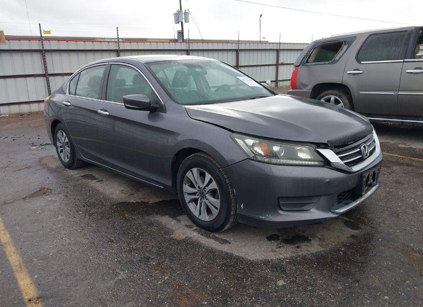 2015 Honda Accord LX (VIN 1HGCR2F38FA059687) main photo