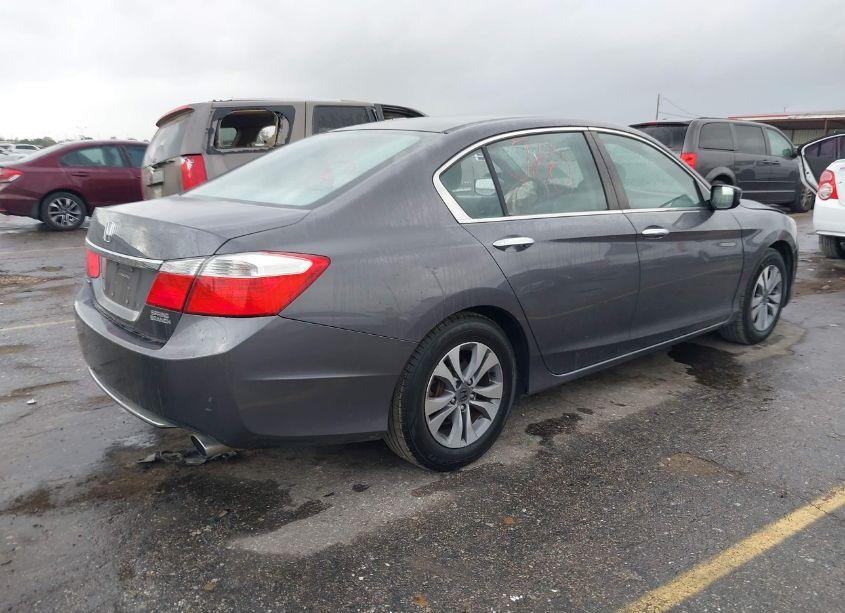 Photo 4 of 2015 Honda Accord LX (VIN 1HGCR2F38FA059687)