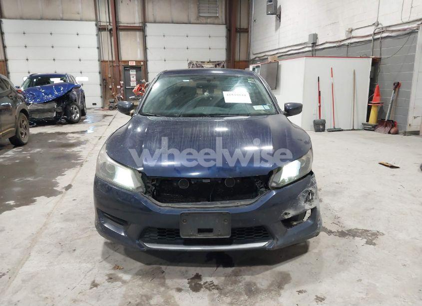 Photo 13 of 2015 Honda Accord LX (VIN 1HGCR2F38FA067806)