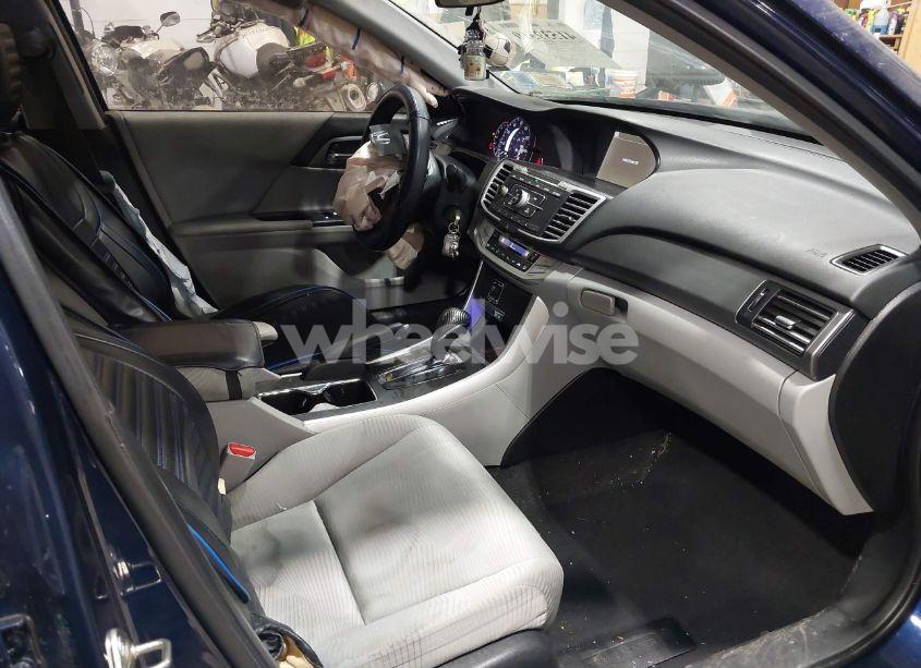 Photo 5 of 2015 Honda Accord LX (VIN 1HGCR2F38FA067806)