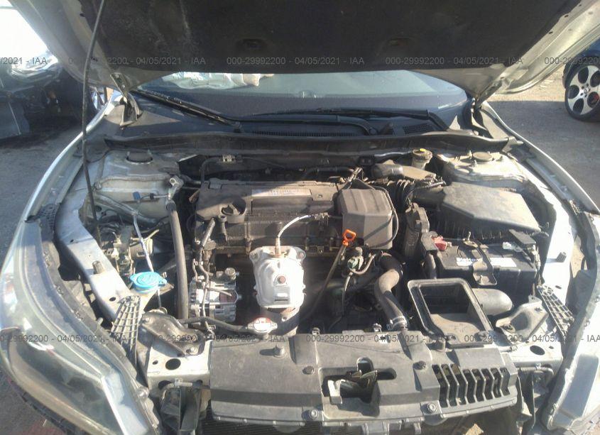 Photo 10 of 2015 Honda Accord LX (VIN 1HGCR2F38FA079776)