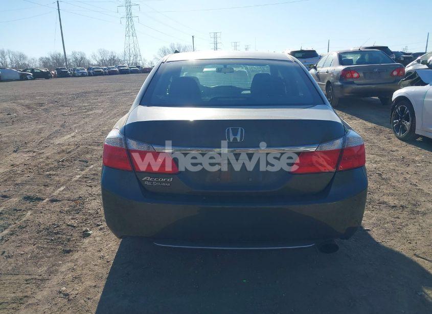 Photo 16 of 2015 Honda Accord LX (VIN 1HGCR2F38FA103395)