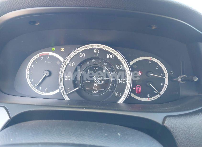 Photo 7 of 2015 Honda Accord LX (VIN 1HGCR2F38FA103395)