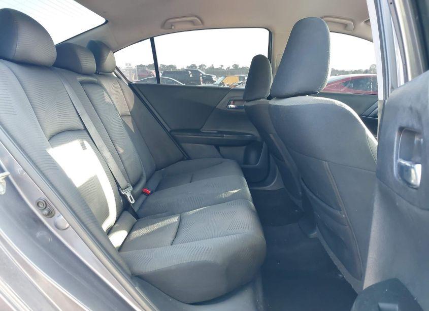 Photo 8 of 2015 Honda Accord LX (VIN 1HGCR2F38FA110136)