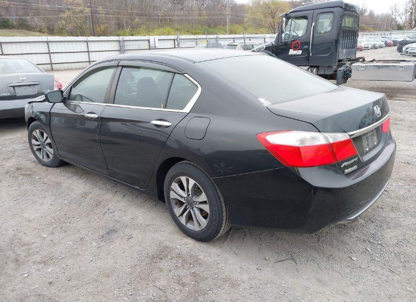 Photo 3 of 2015 Honda Accord LX (VIN 1HGCR2F38FA120360)