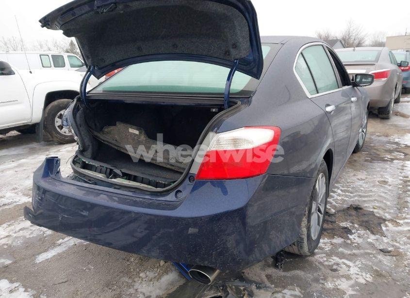 Photo 4 of 2015 Honda Accord LX (VIN 1HGCR2F38FA127678)