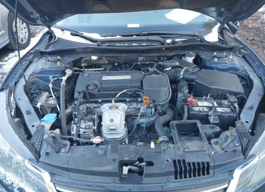 Photo 10 of 2015 Honda Accord LX (VIN 1HGCR2F38FA127714)