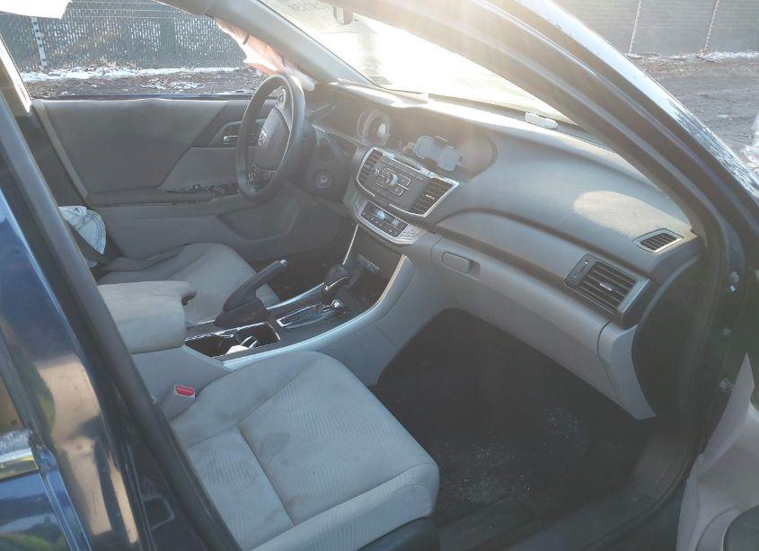 Photo 5 of 2015 Honda Accord LX (VIN 1HGCR2F38FA127714)