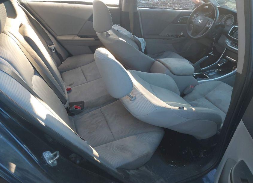 Photo 8 of 2015 Honda Accord LX (VIN 1HGCR2F38FA127714)