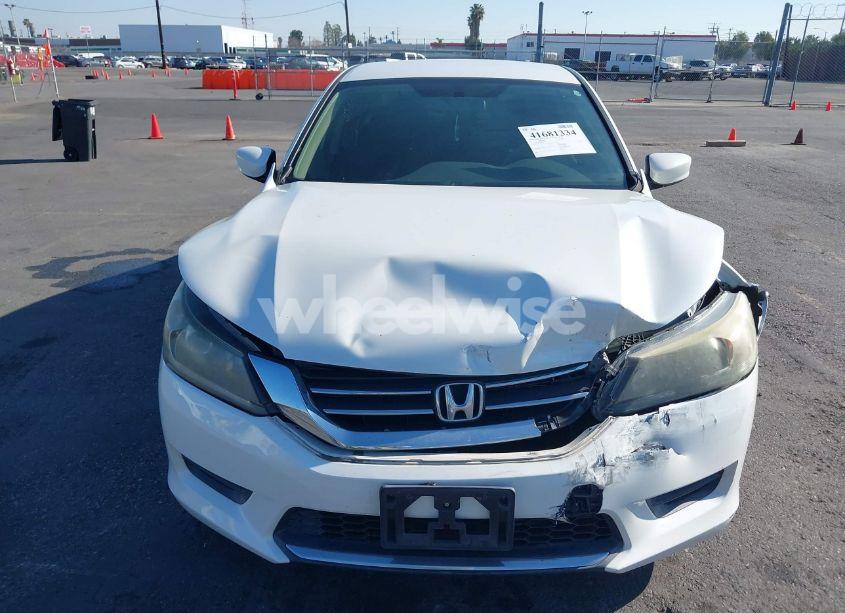 Photo 12 of 2015 Honda Accord LX (VIN 1HGCR2F38FA128703)
