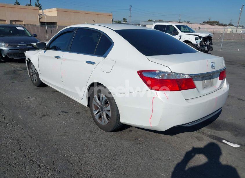 Photo 3 of 2015 Honda Accord LX (VIN 1HGCR2F38FA128703)