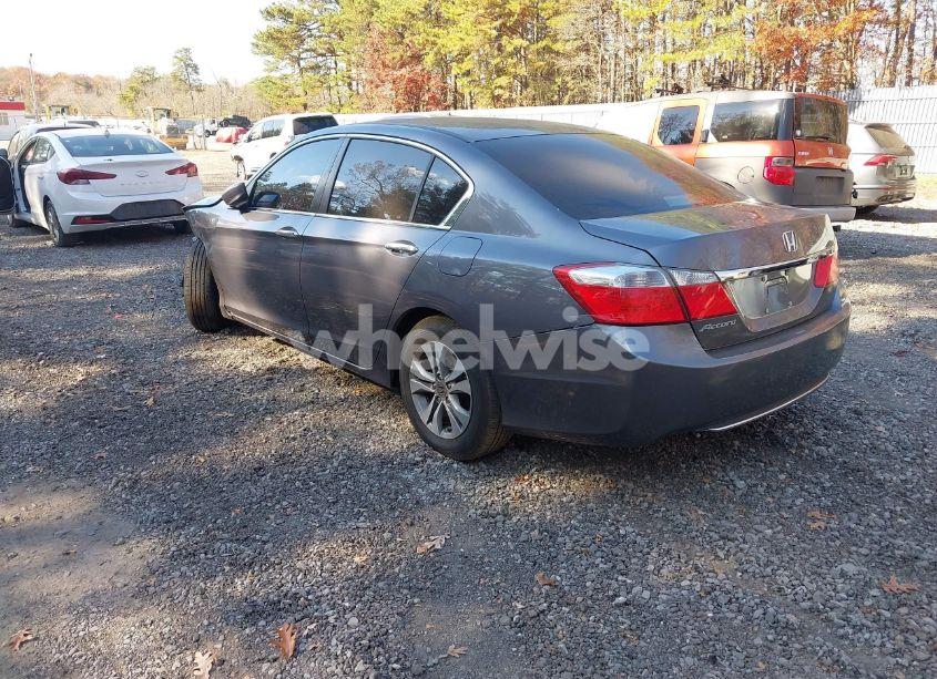 Photo 3 of 2015 Honda Accord LX (VIN 1HGCR2F38FA136073)