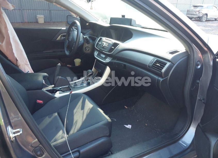 Photo 5 of 2015 Honda Accord LX (VIN 1HGCR2F38FA136073)