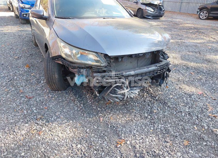 Photo 6 of 2015 Honda Accord LX (VIN 1HGCR2F38FA136073)