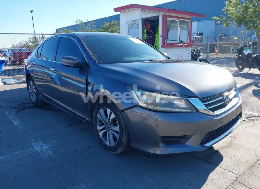 2015 Honda Accord LX (VIN 1HGCR2F38FA147851) main photo