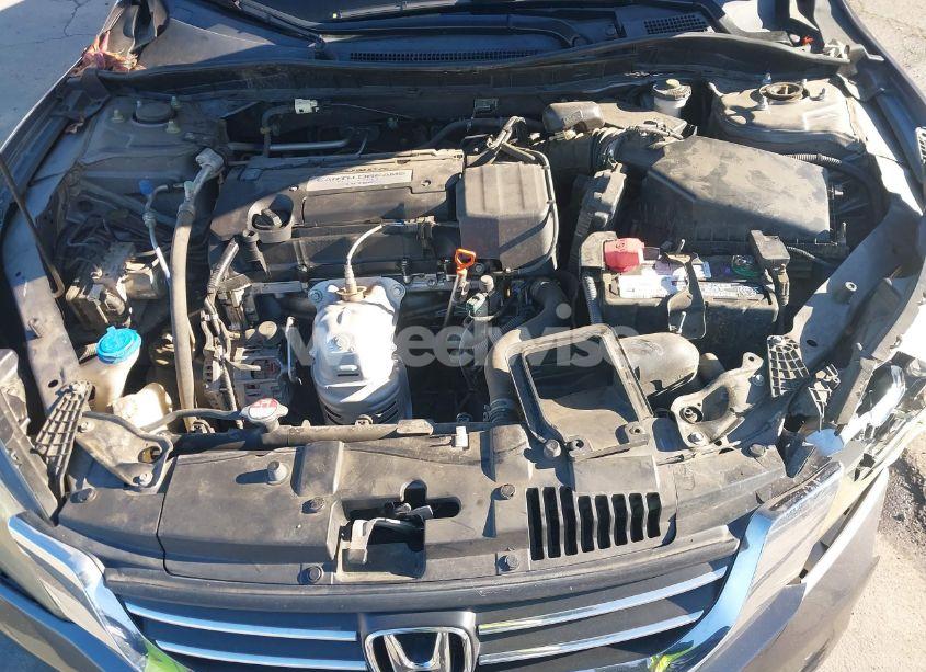 Photo 10 of 2015 Honda Accord LX (VIN 1HGCR2F38FA147851)