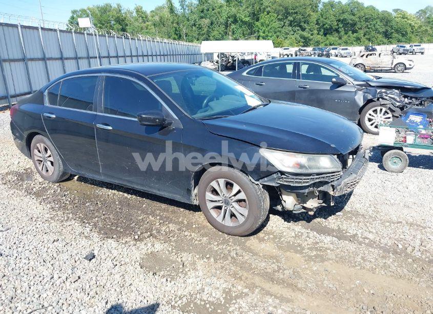 2015 Honda Accord LX (VIN 1HGCR2F38FA163841) main photo