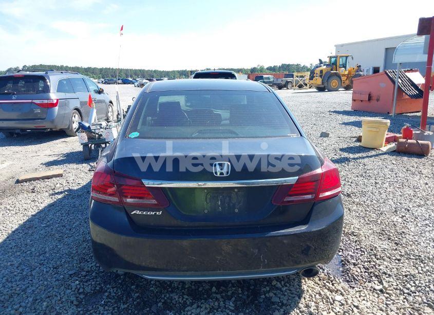 Photo 17 of 2015 Honda Accord LX (VIN 1HGCR2F38FA163841)
