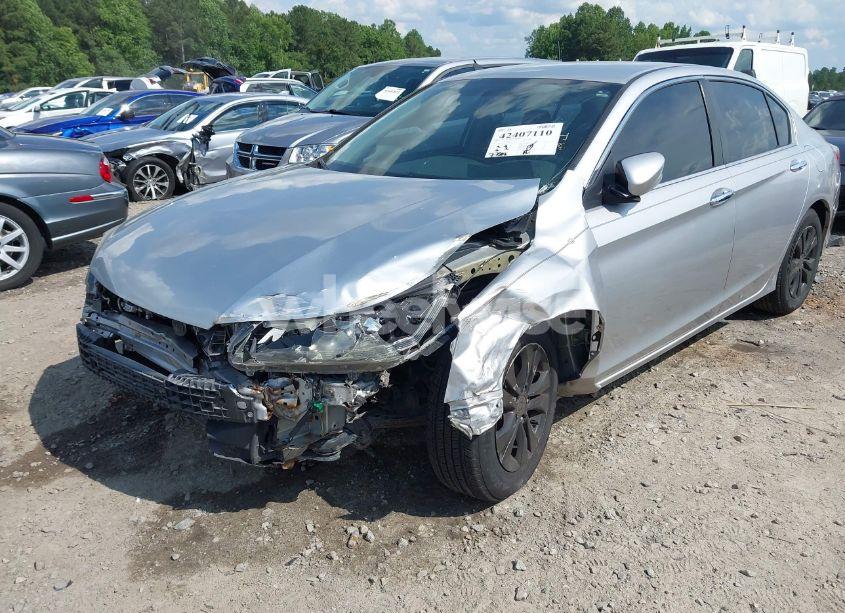 Photo 2 of 2015 Honda Accord LX (VIN 1HGCR2F38FA187136)