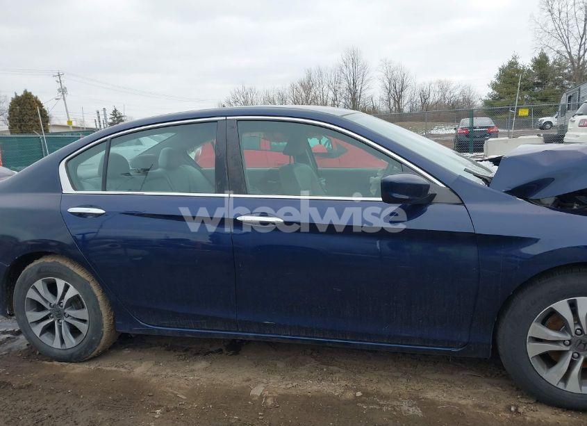 Photo 13 of 2015 Honda Accord LX (VIN 1HGCR2F38FA211046)