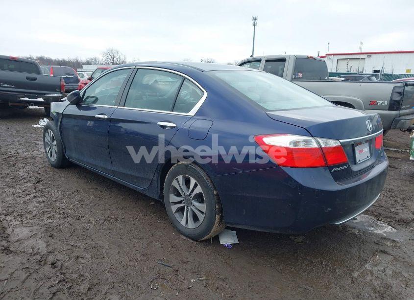 Photo 3 of 2015 Honda Accord LX (VIN 1HGCR2F38FA211046)