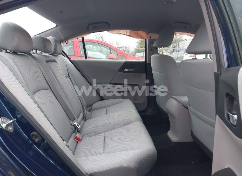 Photo 8 of 2015 Honda Accord LX (VIN 1HGCR2F38FA211046)