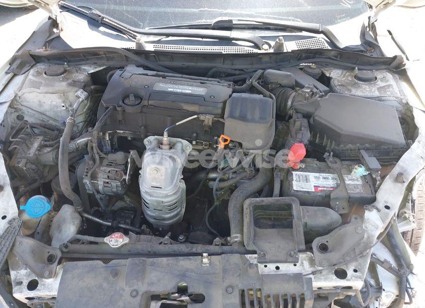 Photo 10 of 2015 Honda Accord LX (VIN 1HGCR2F38FA219812)