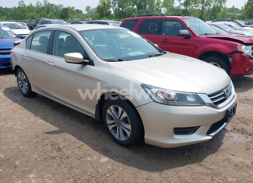 2015 Honda Accord LX (VIN 1HGCR2F38FA233189) main photo