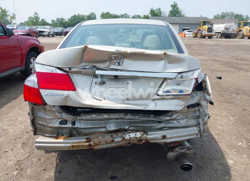 Photo 17 of 2015 Honda Accord LX (VIN 1HGCR2F38FA233189)