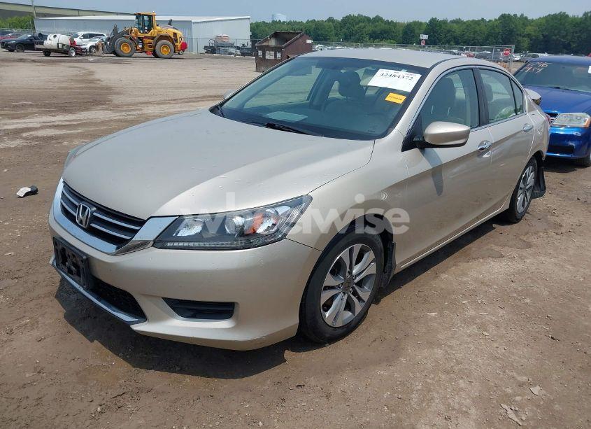 Photo 2 of 2015 Honda Accord LX (VIN 1HGCR2F38FA233189)