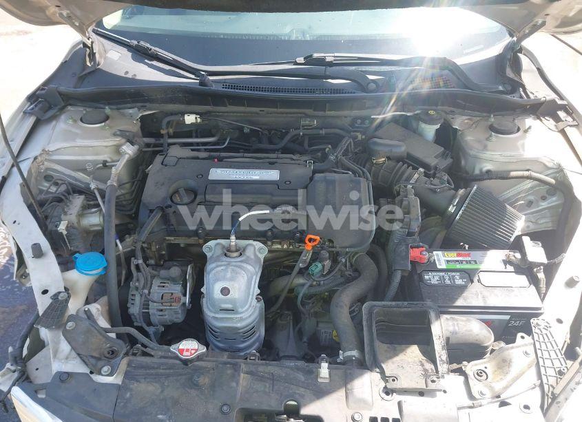 Photo 10 of 2015 Honda Accord LX (VIN 1HGCR2F38FA249666)
