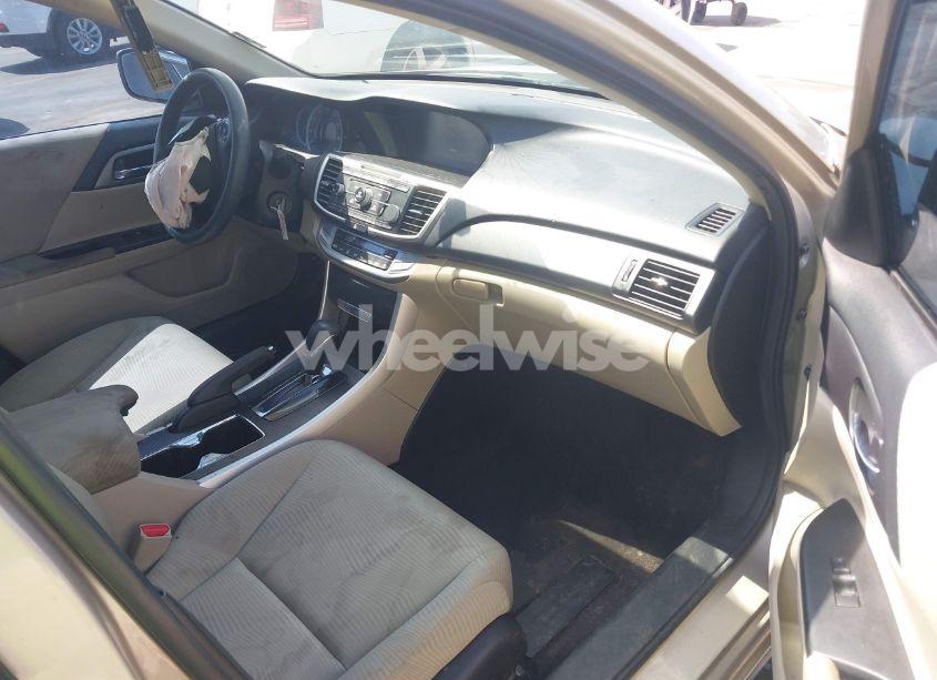 Photo 5 of 2015 Honda Accord LX (VIN 1HGCR2F38FA249666)