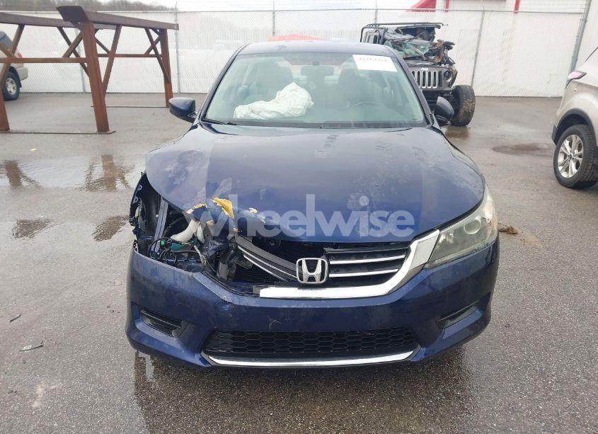 Photo 13 of 2015 Honda Accord LX (VIN 1HGCR2F38FA261705)