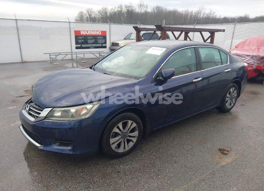 Photo 2 of 2015 Honda Accord LX (VIN 1HGCR2F38FA261705)